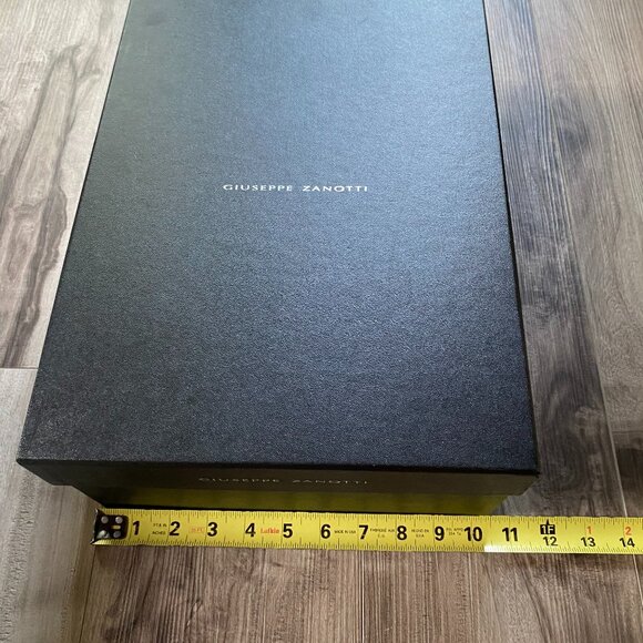 Giuseppe Zanotti Shoe Box - Picture 4 of 6